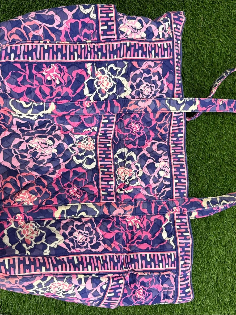 Vera Bradley large shoulder Bag